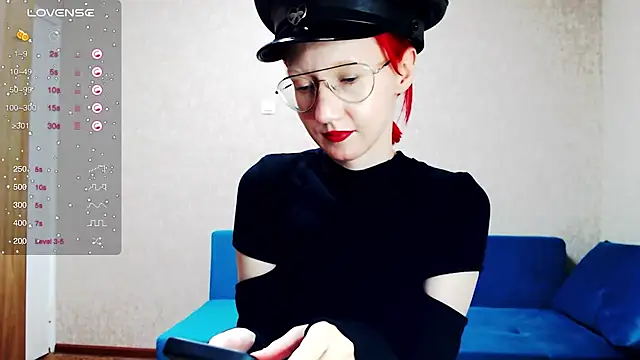 Snapshot of Xxx_goddes_xxX chatting on February 5, 9:50 pm Xxx goddes xxX online show from February 5, 9:50 pm