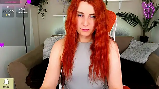 Snapshot of YrKiraXO chatting on February 3, 10:03 am YrKiraXO online show from February 3, 10:03 am