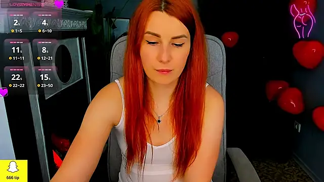 Snapshot of YrKiraXO chatting on February 15, 10:22 am YrKiraXO online show from February 15, 10:22 am