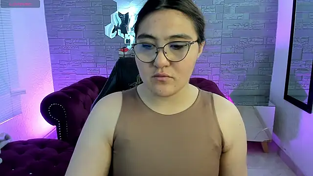 Snapshot of conniejames_m chatting on October 27, 12:42 pm conniejames m online show from October 27, 12:42 pm