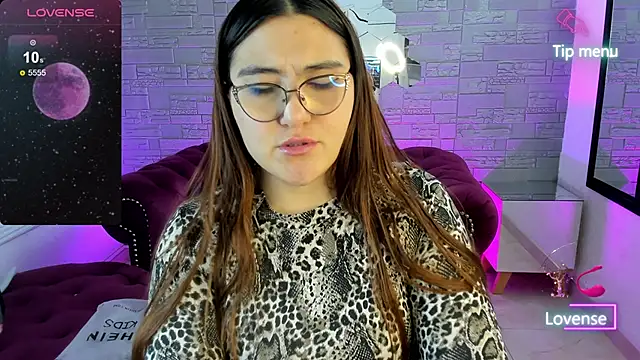 Snapshot of conniejames_m chatting on November 30, 12:42 pm conniejames m online show from November 30, 12:42 pm