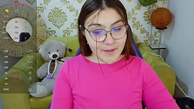 conniejames m online show from April 25, 11:57 am