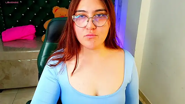conniejames m online show from June 4, 10:43 am