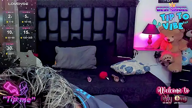 angels srednal online show from December 14, 1:05 pm