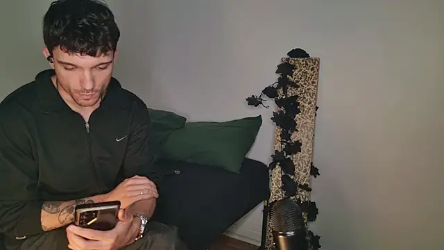 JackDesFeux online show from November 6, 4:57 am