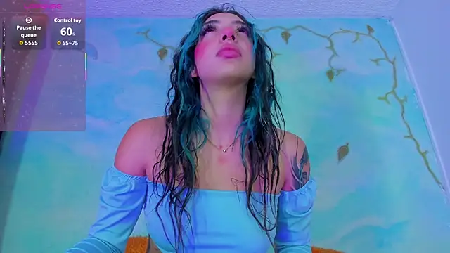 Snapshot of SaturnooStonee chatting on November 4, 6:56 am SaturnooStonee online show from November 4, 6:56 am