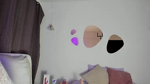 Snapshot of ValentinaaF chatting on October 31, 11:55 am ValentinaaF online show from October 31, 11:55 am