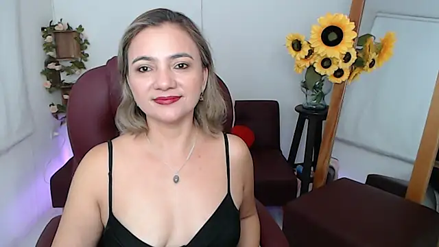 ana milf online show from June 25, 12:53 pm