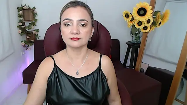 ana milf online show from June 27, 3:17 pm
