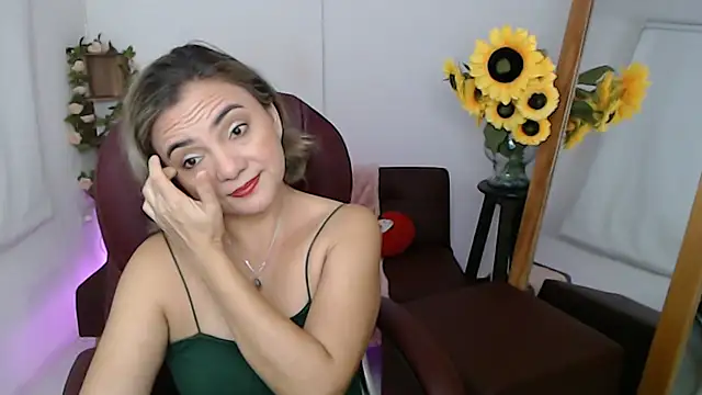 ana milf online show from July 13, 12:41 pm