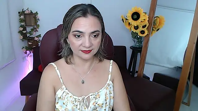 ana milf online show from July 14, 1:17 pm