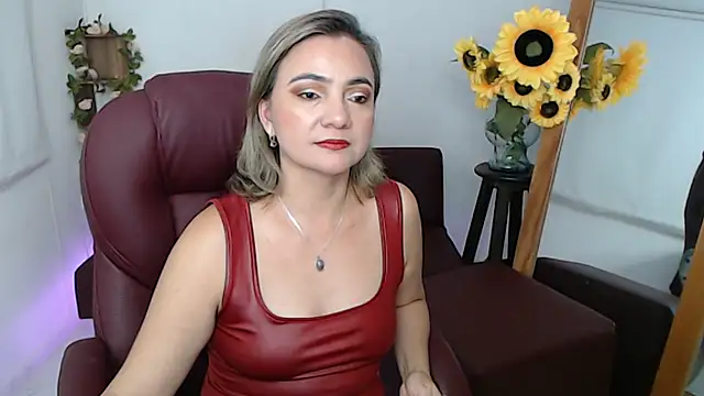 ana milf online show from July 25, 2:25 pm