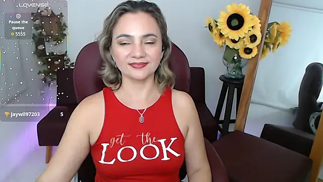 ana milf online show from July 28, 8:52 pm