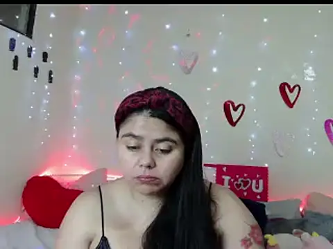 Snapshot of celestehot707rs chatting on February 18, 2:49 pm celestehot707rs online show from February 18, 2:49 pm