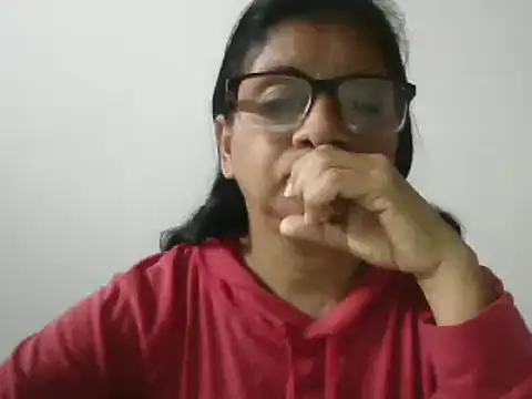 Snapshot of titssmall123 chatting on January 27, 12:37 pm titssmall123 online show from January 27, 12:37 pm