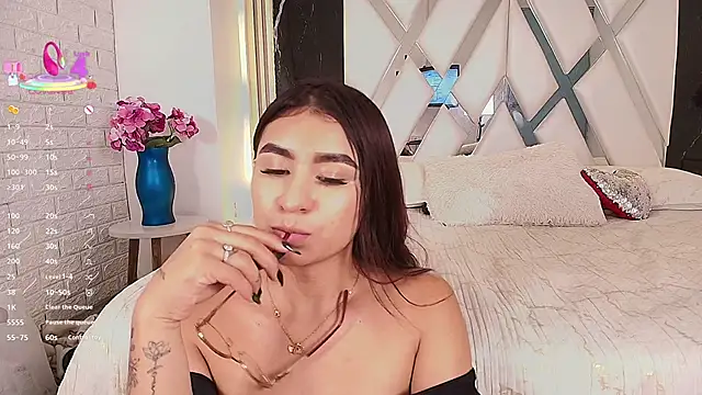 Snapshot of Zayda_1 chatting on March 6, 1:27 am Zayda 1 online show from March 6, 1:27 am