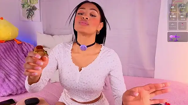 Heily Fox online show from November 10, 5:50 am