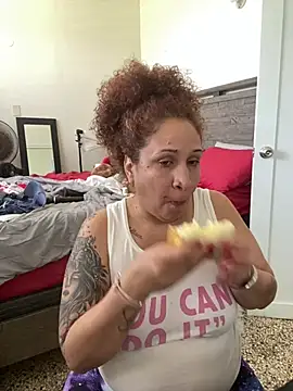 ladycreamypr2 online show from March 3, 4:35 pm