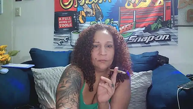 ladycreamypr2 online show from June 13, 12:08 am