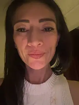 Snapshot of Yulia_sx chatting on January 12, 1:11 am Yulia sx online show from January 12, 1:11 am