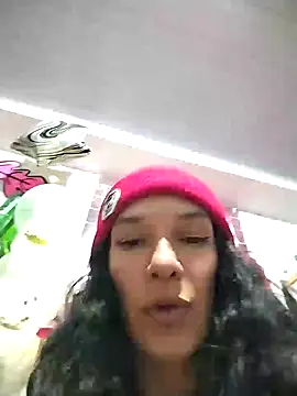 Snapshot of rebekka_simpson chatting on January 1, 6:47 am rebekka simpson online show from January 1, 6:47 am