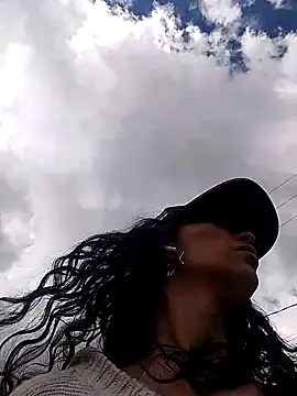 rebekka simpson online show from July 5, 6:59 pm
