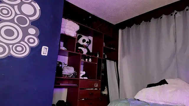 Teo skinny online show from June 19, 1:32 am