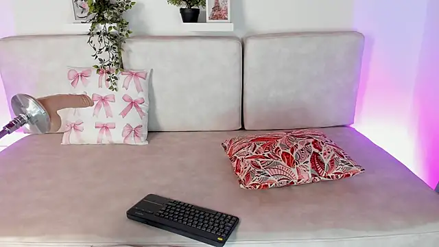 Malka Burning online show from February 17, 11:31 pm