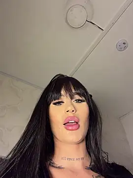 SOPHICARTERS online show from June 7, 12:42 pm
