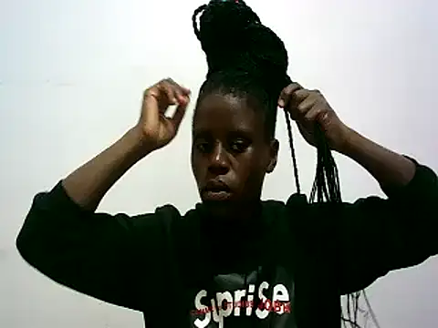 hottgirlval online show from December 28, 8:04 pm