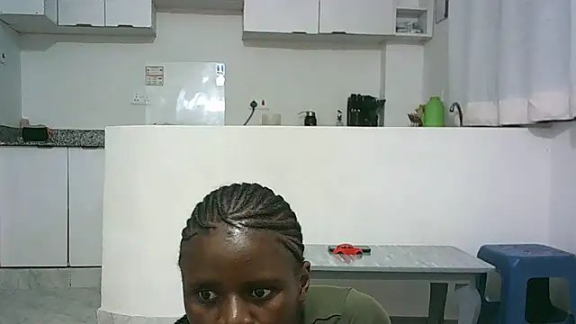 hottgirlval online show from September 20, 8:10 pm