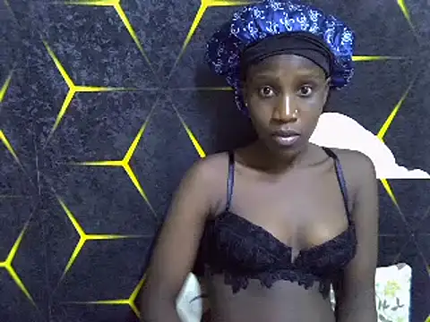 Snapshot of Spicey_diana chatting on March 2, 8:50 pm Spicey diana online show from March 2, 8:50 pm