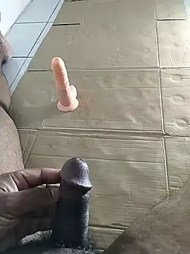 Snapshot of cenyon124 chatting on January 9, 3:59 pm cenyon124 online show from January 9, 3:59 pm