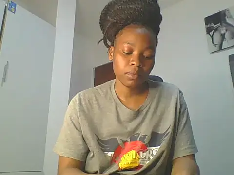  Becky002 online show from May 2, 10:20 am