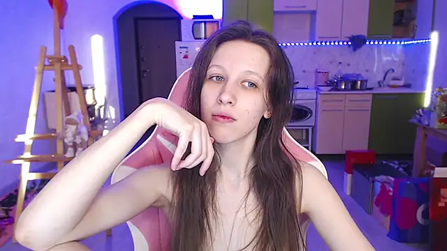 ur kitty   online show from June 3, 1:57 pm