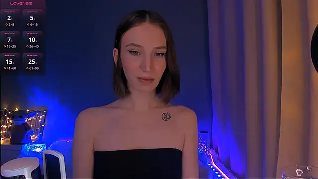 Snapshot of ellaamber chatting on January 24, 9:37 pm ellaamber online show from January 24, 9:37 pm