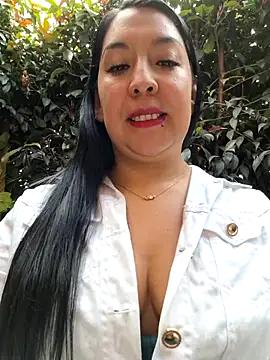 Bella keny online show from October 28, 2:31 pm