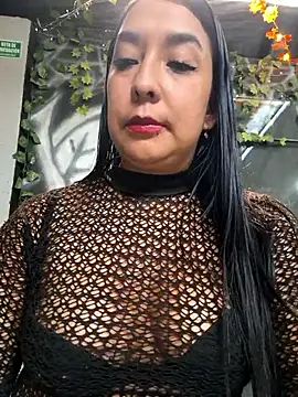 Bella keny online show from December 15, 6:23 pm