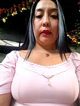 Bella keny online show from February 2, 8:18 pm