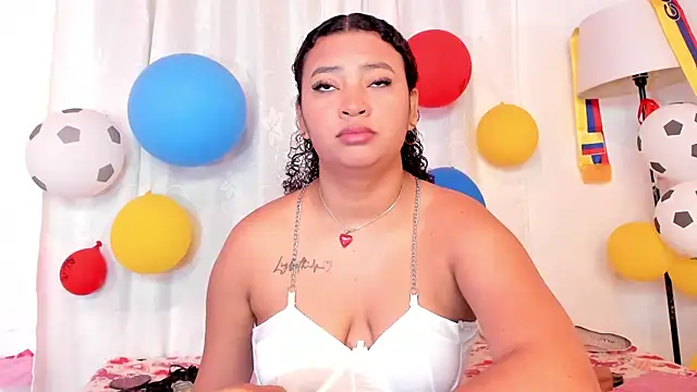 JessyZoe online show from July 13, 1:47 pm