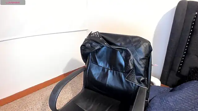 EmaGw online show from March 16, 1:49 am