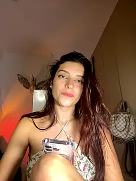 Snapshot of dakota_le chatting on October 8, 1:47 am dakota le online show from October 8, 1:47 am