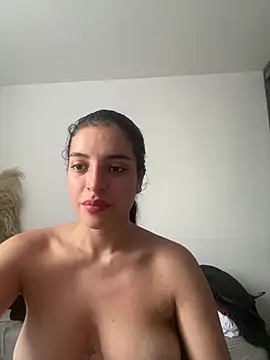 dakota le online show from July 14, 9:20 pm