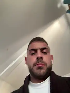 Antreas22 online show from April 13, 5:13 am