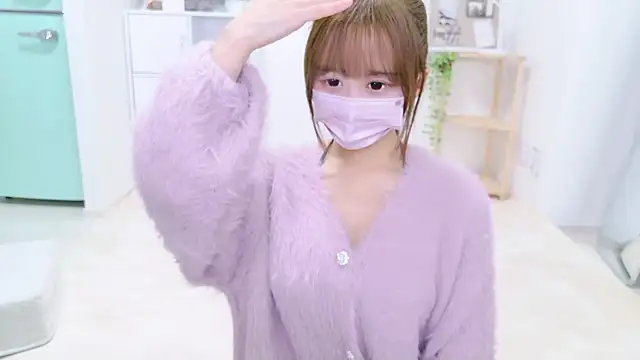 Snapshot of chihiro_ri chatting on October 16, 1:12 pm chihiro ri online show from October 16, 1:12 pm
