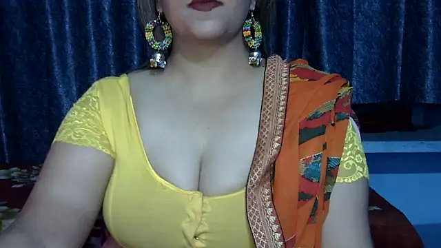 Snapshot of Kajal_G chatting on January 30, 12:07 am Kajal G online show from January 30, 12:07 am
