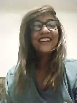 Snapshot of karmicQueen669 chatting on October 22, 1:06 am karmicQueen669 online show from October 22, 1:06 am