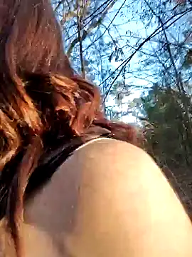 Genevieve143 online show from February 2, 11:00 pm