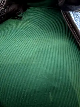 Genevieve143 online show from November 27, 10:01 pm