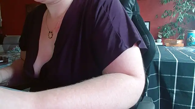 cruellaculdenfer67 online show from November 13, 9:08 am